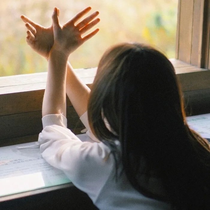 分手后我成了他兄弟的白月光